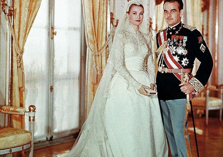 Самые красивые свадебные платья знаменитостей. ч.1