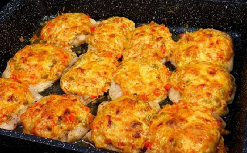 Запечённая куриная грудка по-французски: секрет особой сочности и вкуса