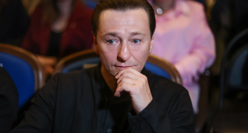    Маркетплейсы остановили продажи масок с изображением Безрукова GLOBAL LOOK PRESS