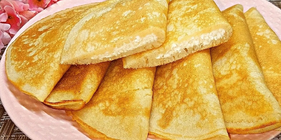 Быстрый и Вкусный ЗАВТРАК или перекус! Нежнейшие ленивые блинчики с начинкой. Простой рецепт.