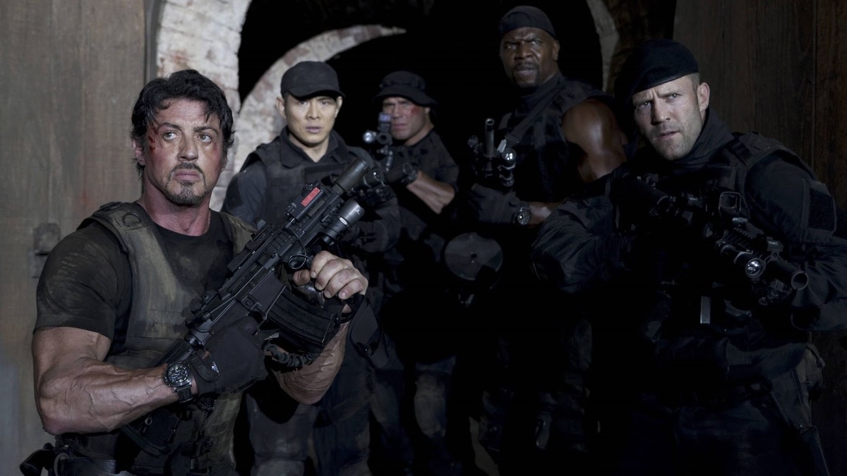 Кадр из фильма «Неудержимые»