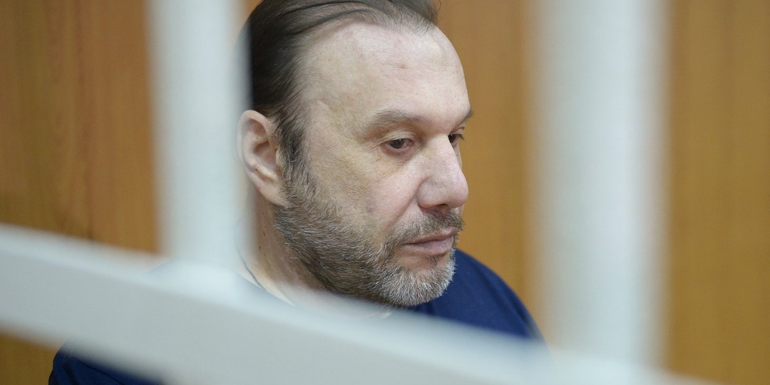 Виктор Батурин на свободе: бывший муж Яны Рудковской вышел из колонии после 2,5 лет