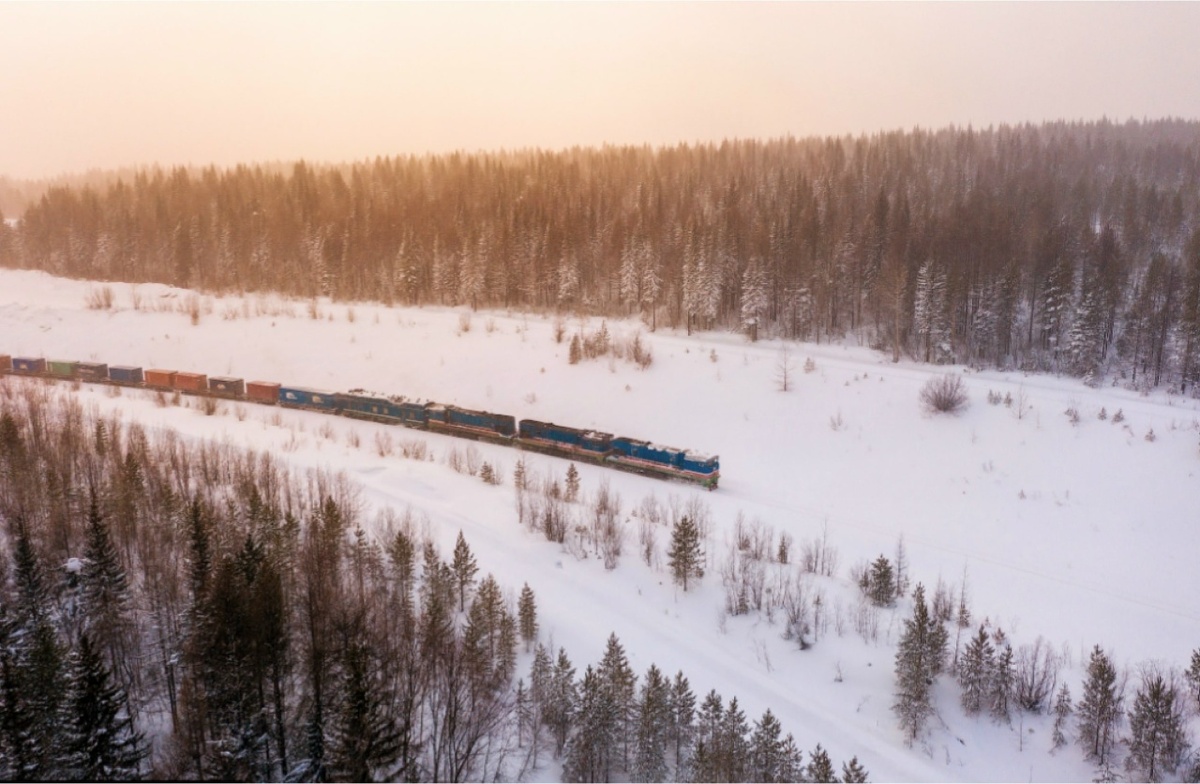 Железная дорога. Пейзажи на пути в Якутск