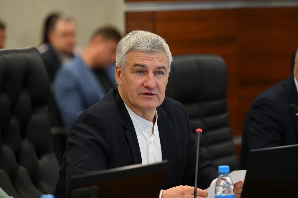    Артур Парфенчиков. Фото: "Республика" / Сергей Юдин