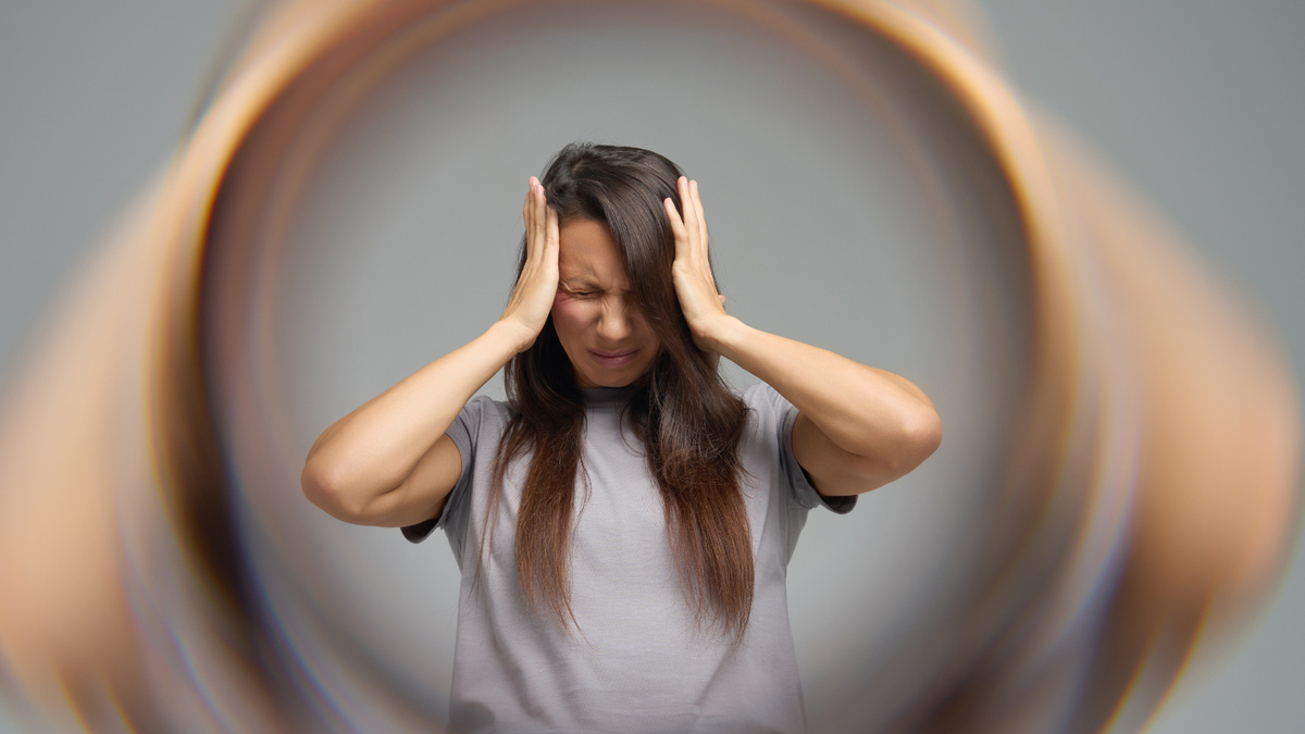     Фото: Sergey Mironov/Shutterstock/FOTODOM На планете наблюдается интенсивная геомагнитная буря, которая в пике достигала уровня G4.7 по пятибалльной шкале — предпоследний уровень возмущений