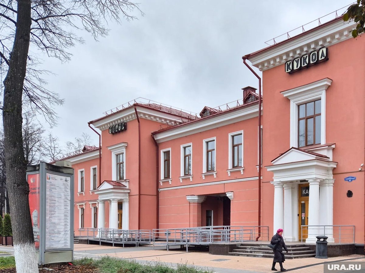     Театр кукол возвращается к детям