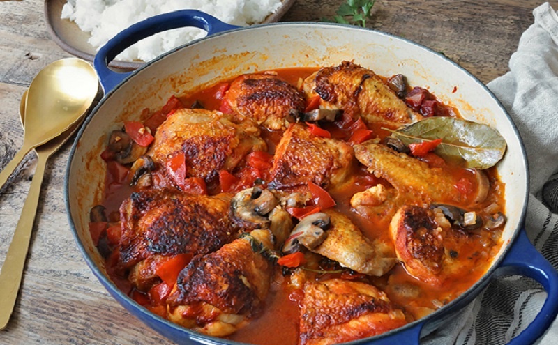 Курица «Моренго»: легенда на вашей кухне, которая объединяет вкусы Европы