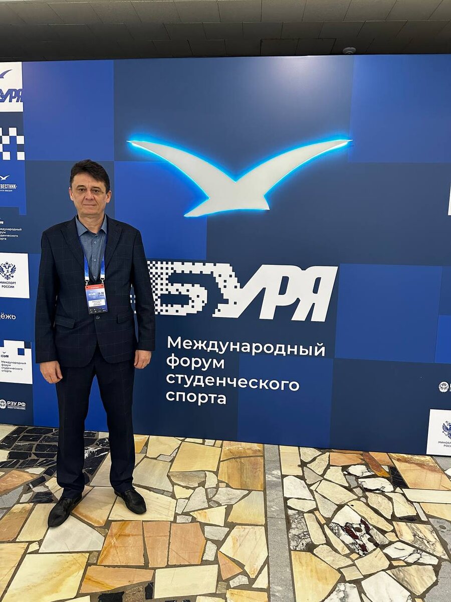 А. Виноходов