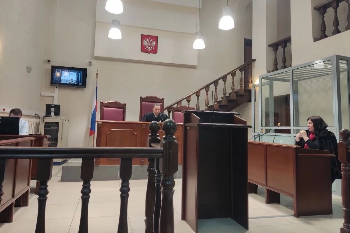    Главный врач Псковской областной инфекционной больницы останется в СИЗО