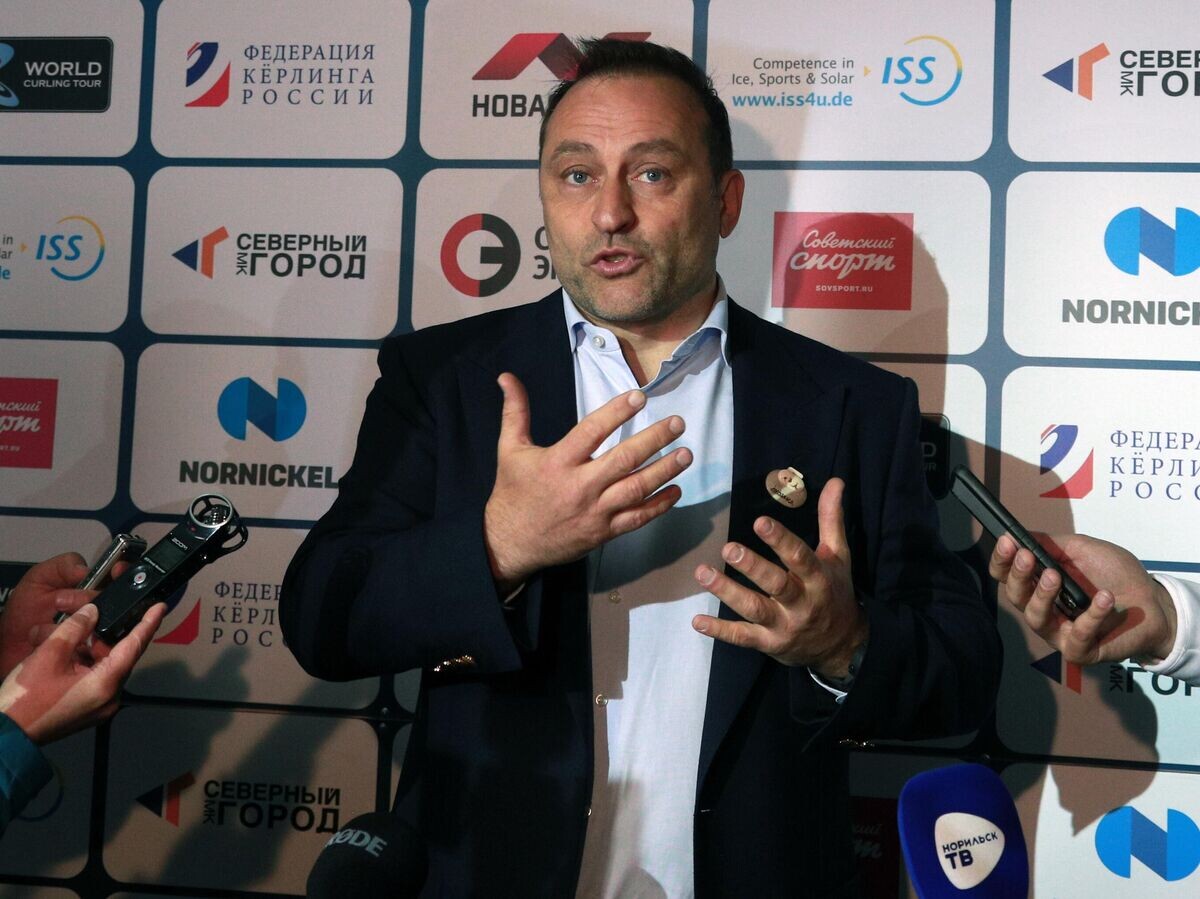    Президент Федерации керлинга России, депутат Государственной Думы РФ Дмитрий Свищев | © РИА Новости / Антон Денисов