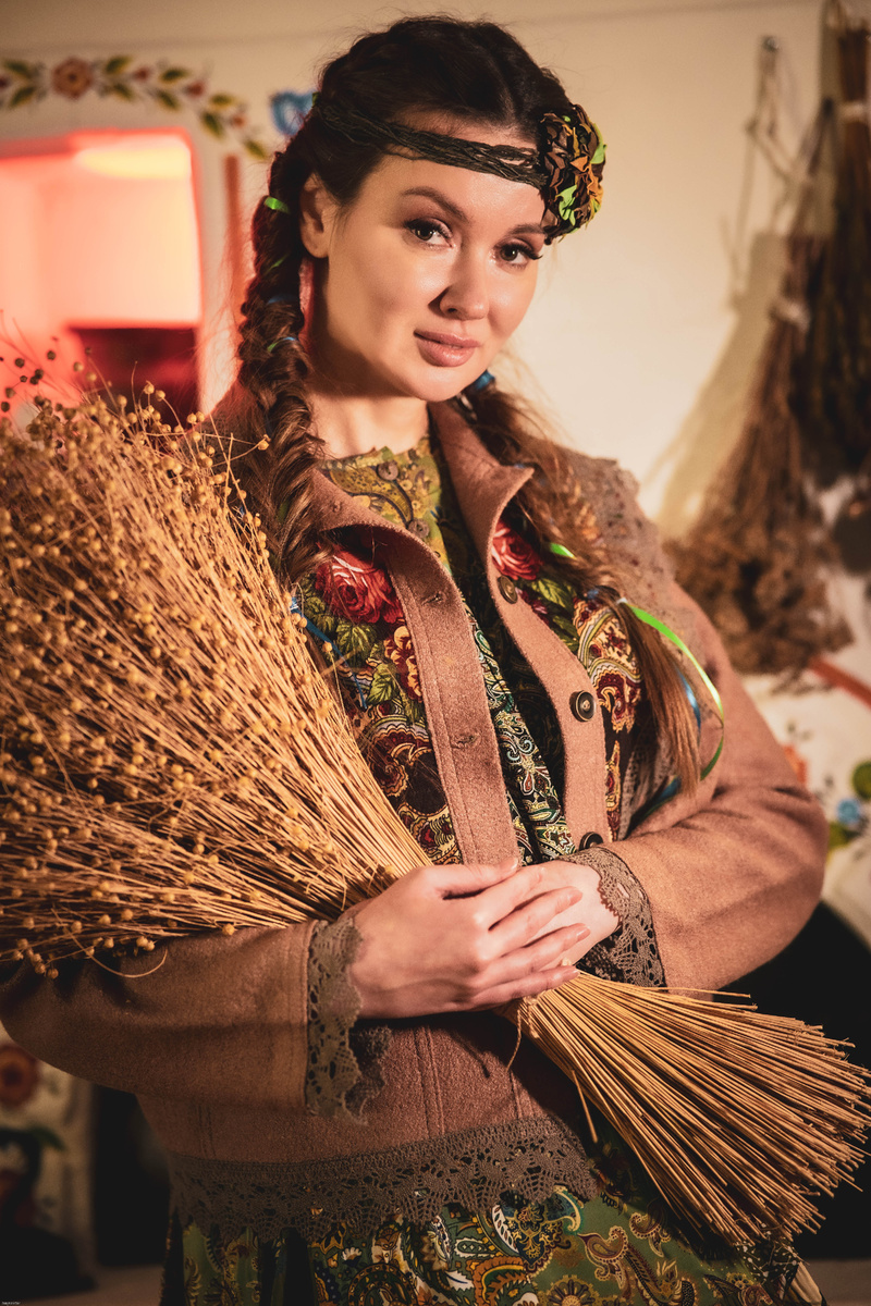 На модели: жакет "Зара" из шерсти с декором