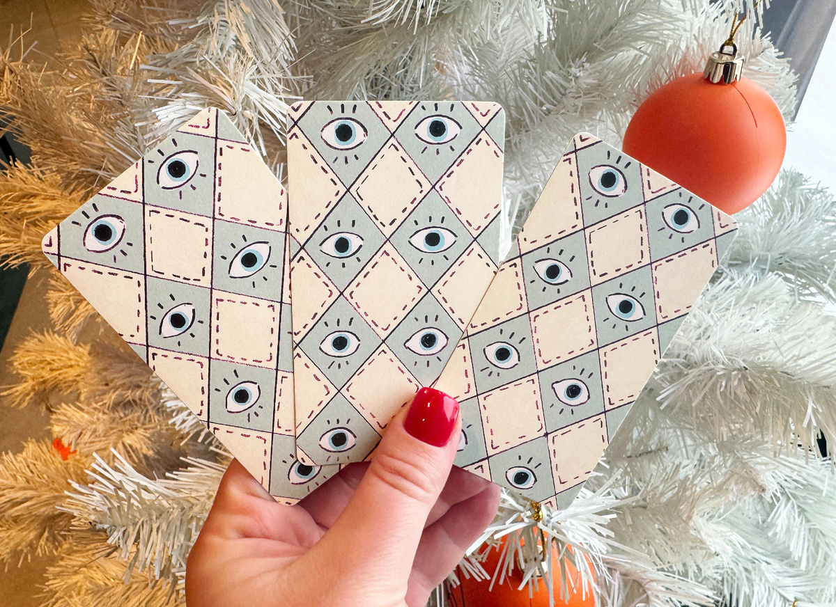 Таролог Маша Эвэнс