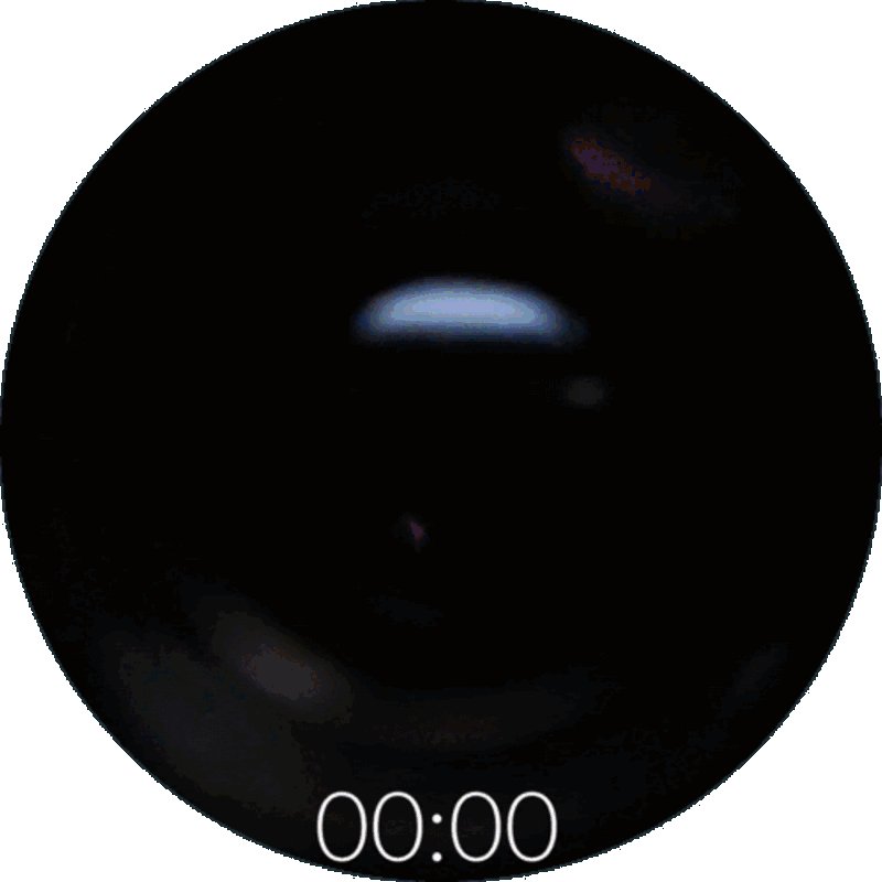 Эргономика и управление
Пару слов про кнопки управления. Во-первых, на верхней панели их 
сразу 4, под каждую задачу, а также сбоку есть отдельная кнопка 
включения. Во-вторых, так как параметров в прицеле достаточно много 
(особенно если речь заходит о настройке баллистического калькулятора,)то
 инженеры заранее предусмотрели удобство управления и сделали кнопки 
разной высоты, разделяя их на 2 пары.Эргономичное расположение кнопок управления прицелом Veber Rapid
Veber Rapid выходит в рабочий режим менее чем за 3 секунды.
Еще одно существенное отличие цифровых прицелов от тепловизоров заключается в очень быстром включении. Veber Rapid выходит в рабочий режим менее чем за 3 секунды.По всему остальному функционалу Veber Rapid имеет стандартный 
набор, который есть сейчас в каждом прицеле, и в очередной раз 
рассказывать о таких функциях как PIP ("Картинка в картинке), 
подключение к смартфону через приложение или видеозапись, не стоит.