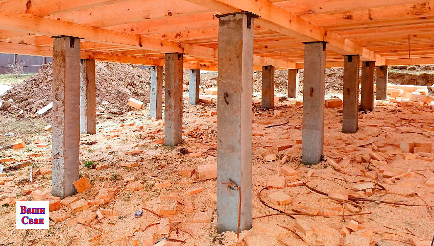 Сваи 200х200 мм под дом.