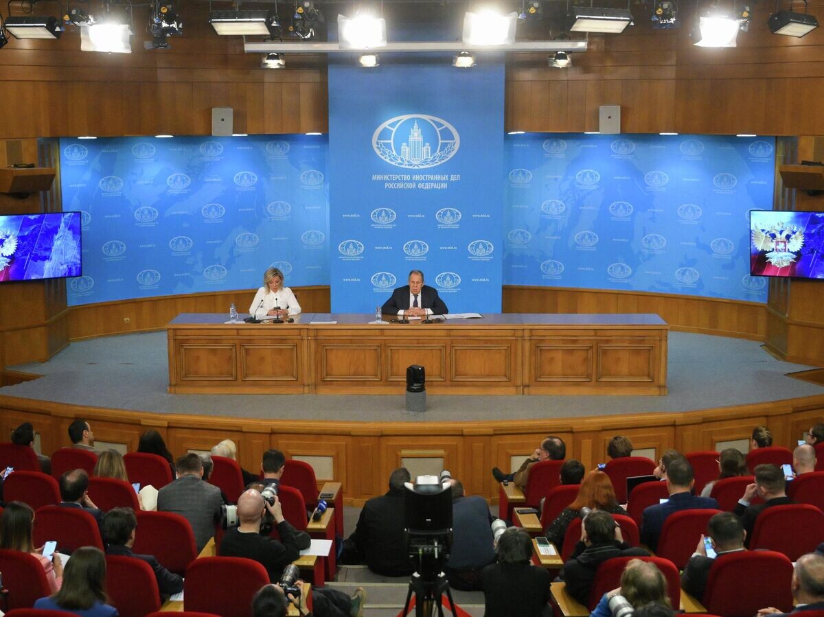    Министр иностранных дел РФ Сергей Лавров на пресс-конференции по итогам деятельности российской дипломатии в 2025 году | © РИА Новости / Юрий Кочетков