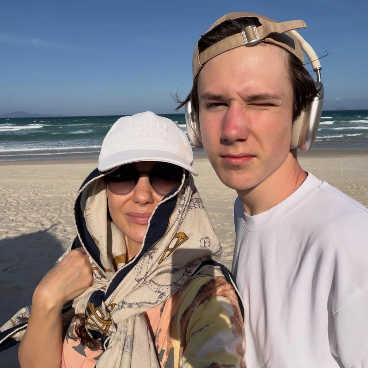    Екатерина Климова с младшим сыном Социальные сети