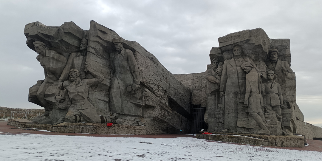 Есть такие места, посещение которых прошибает до слез: Аджимушкайские каменоломни в Керчи