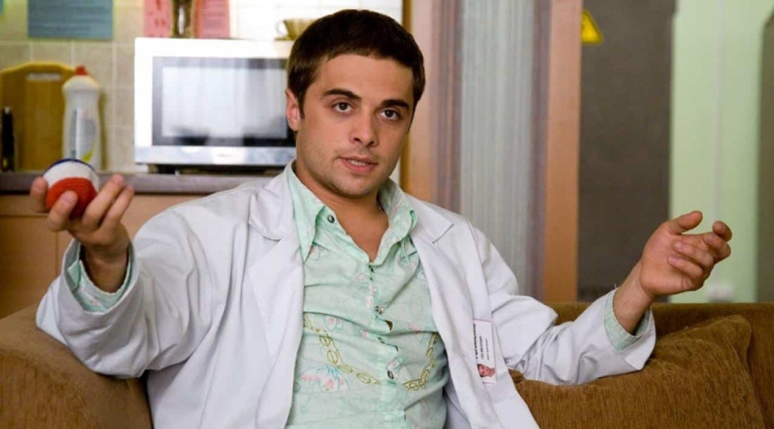     Илья Глинников, кадр из сериала «Интерны» (2010-2016) / ТНТ