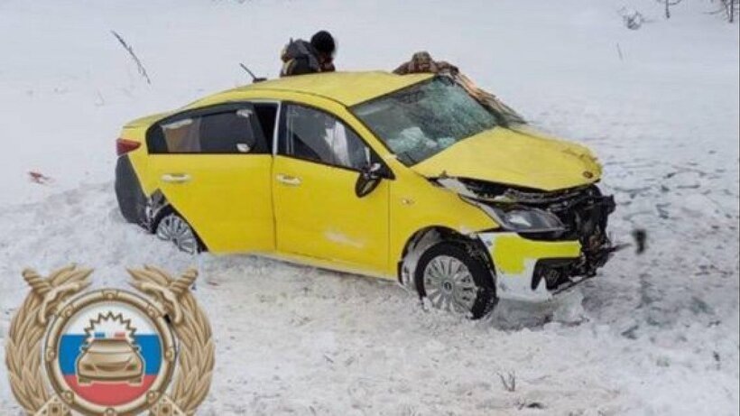 Один человек погиб в столкновении двух Kia в Лысогорском районе, мужчина и подросток в больнице