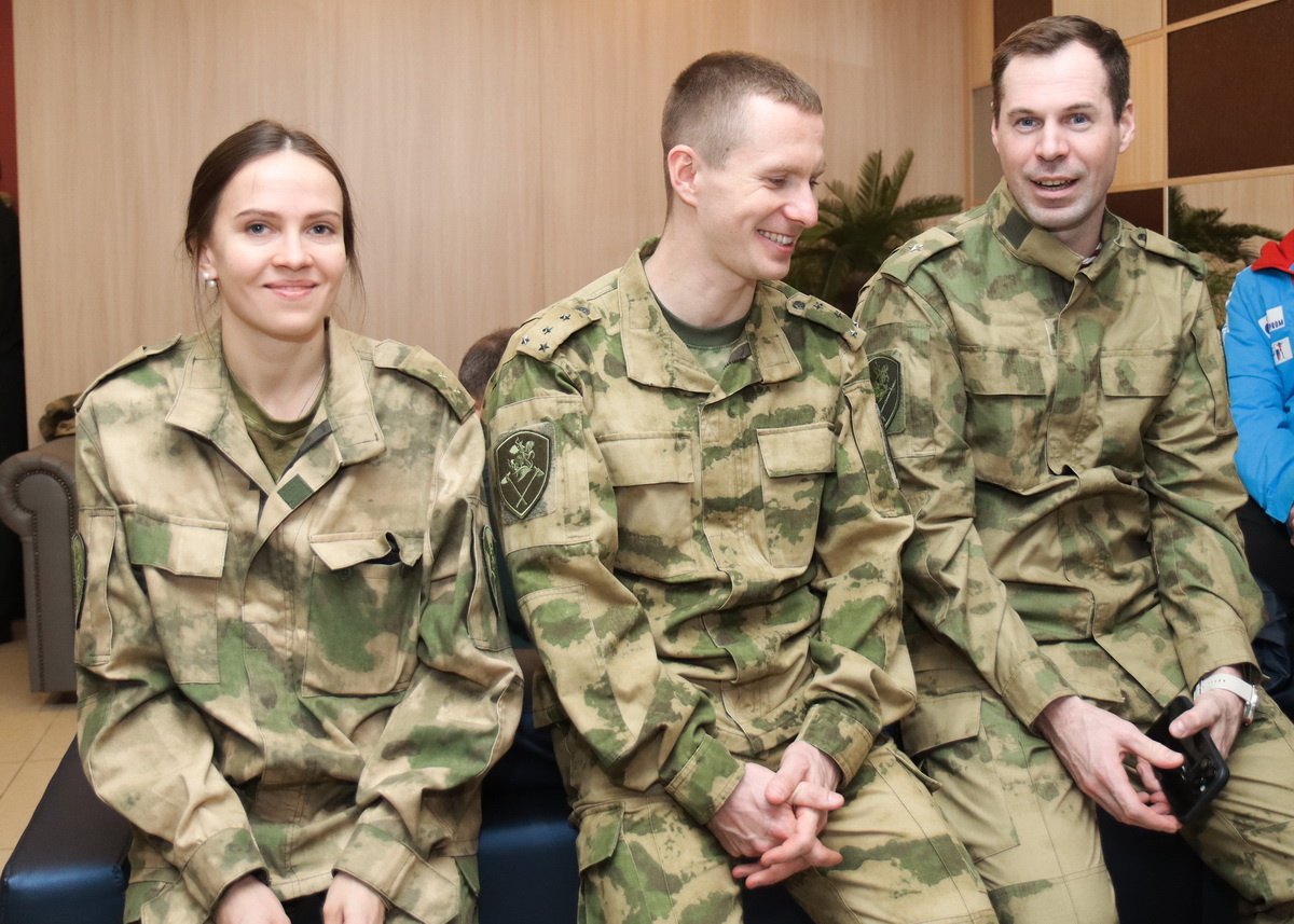 Как-то непривычно видеть ребят в такой экипировке (фото: Комиинформ)