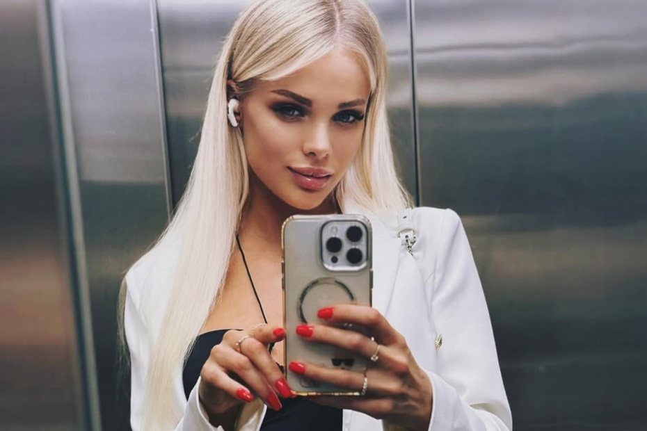    Социальные сети