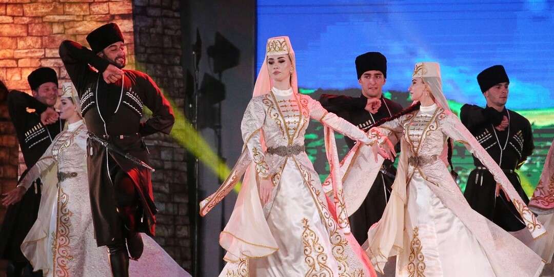 Юрист Айвар: «Чтобы защитить девственность в суде на Кавказе, надо набраться сил»