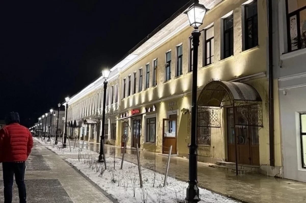    «Дом с лавками» в Ростове Великом украсили подсветкой
