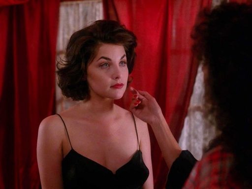   ФОТО: кадр из сериала "Твин Пикс"