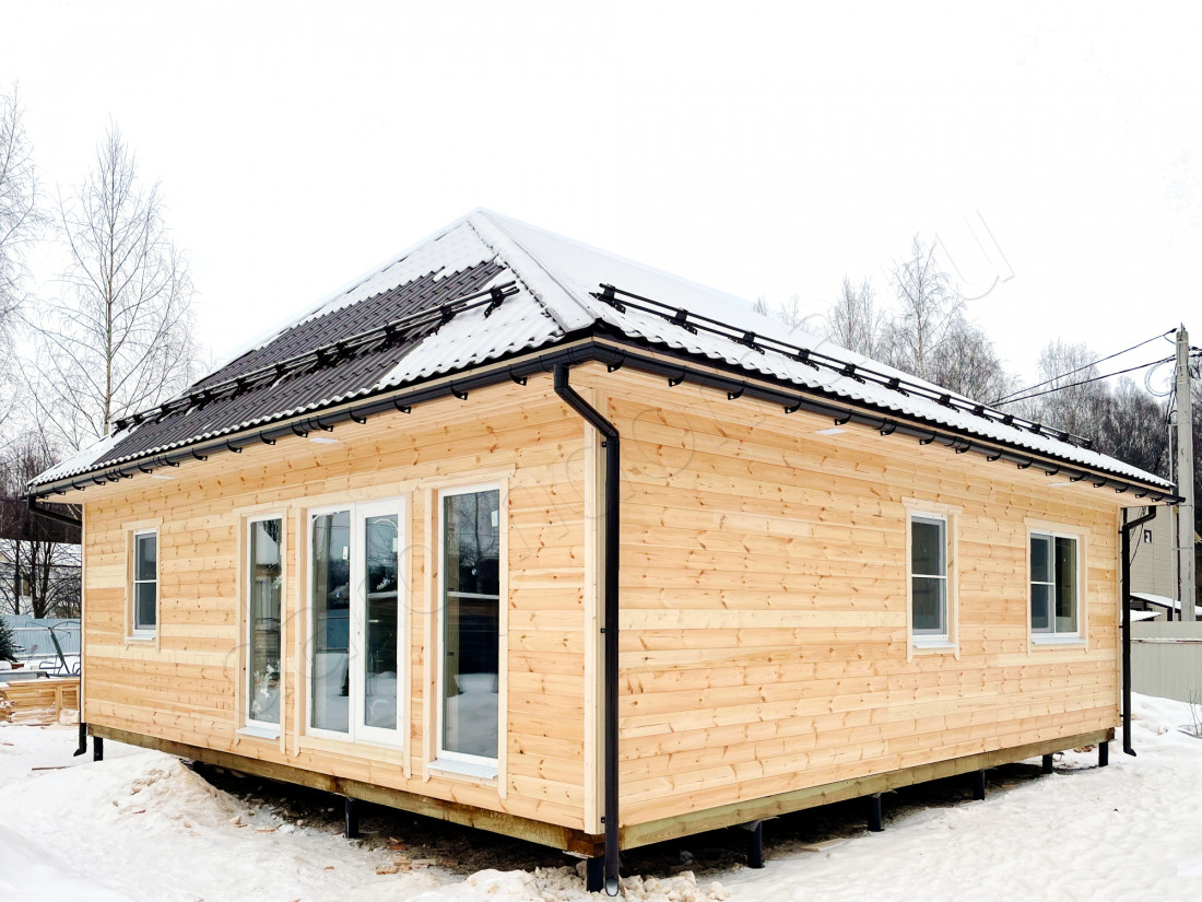 Дом в деревне Коптязино