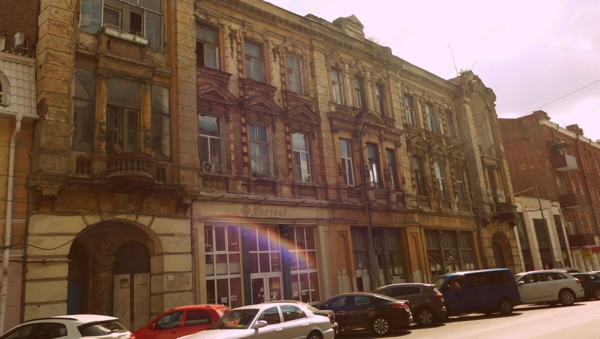    Суд объединил иски заказчика и реставратора ростовского «Дом с ангелами»   rostovgazeta.ru