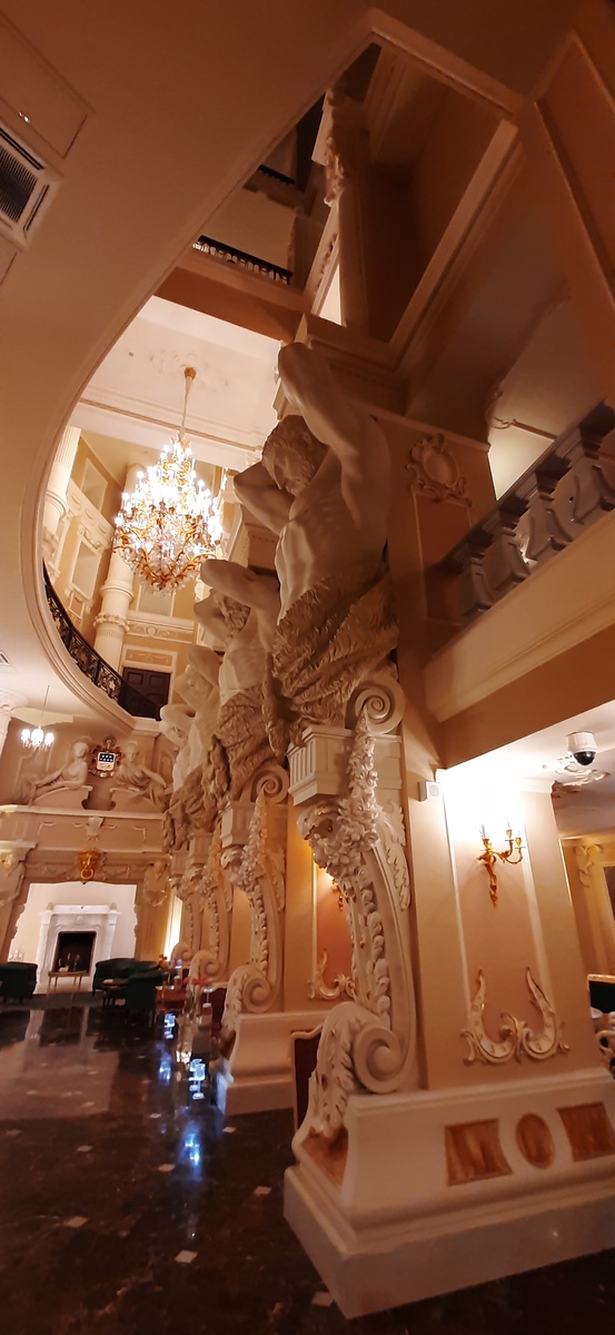 Атланты великолепны