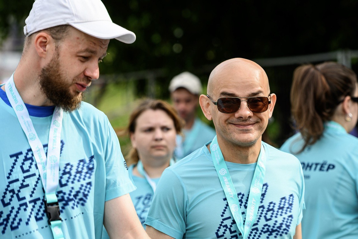 Белые ночи - первый марафон Манучара