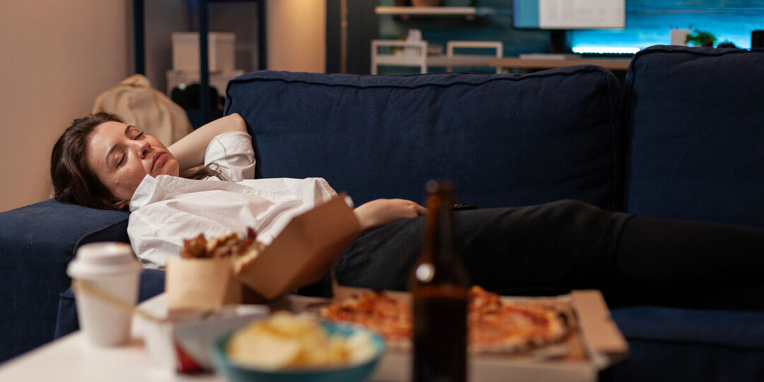 Россиянам перечислили продукты, которые вызывают отеки