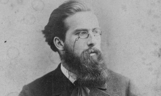 Собственной персоной.