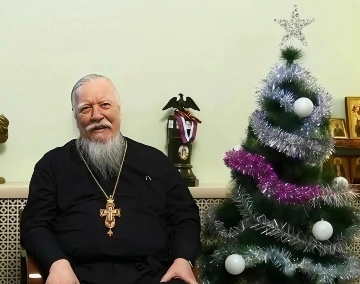 Димитрий Смирнов (07.03.1951 — 21.10.2020 гг.) — протоиерей, церковный и общественный деятель.