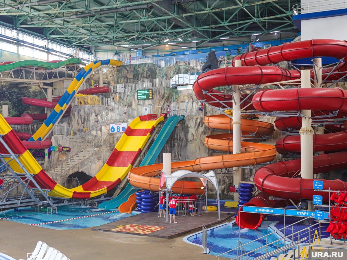     Блогерша из Сургута раскритиковала аквапарк в Сургуте
