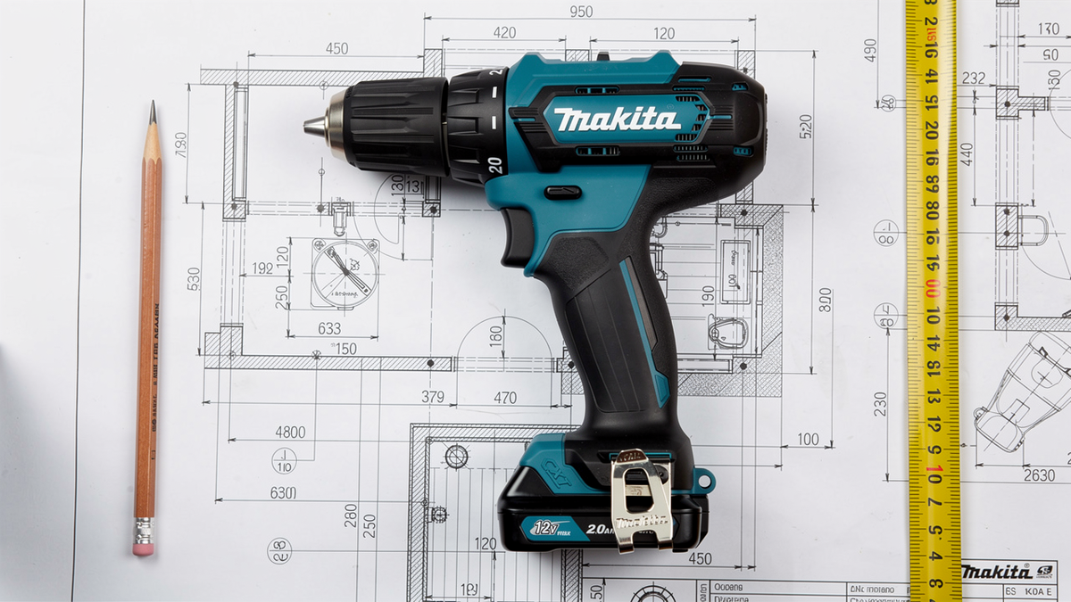 Makita DF333DWAE 12V