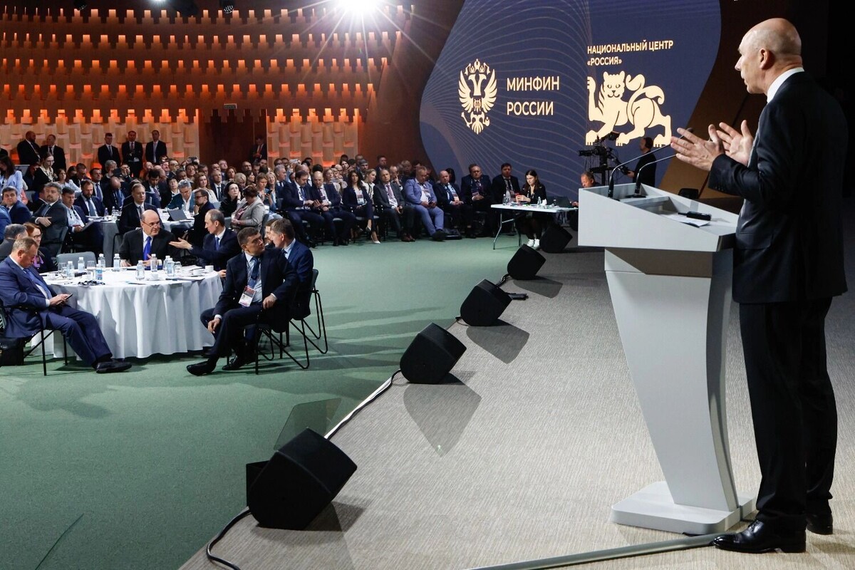 Минфин утешает: пятикратный рост дефицита бюджета России не страшен. Фото: Дмитрий Астахов/POOL/ТАСС