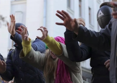    Рычать, хрюкать, кукарекать. Глава МВФ посоветовала украинцам стать львами и отменить субсидии на тепло