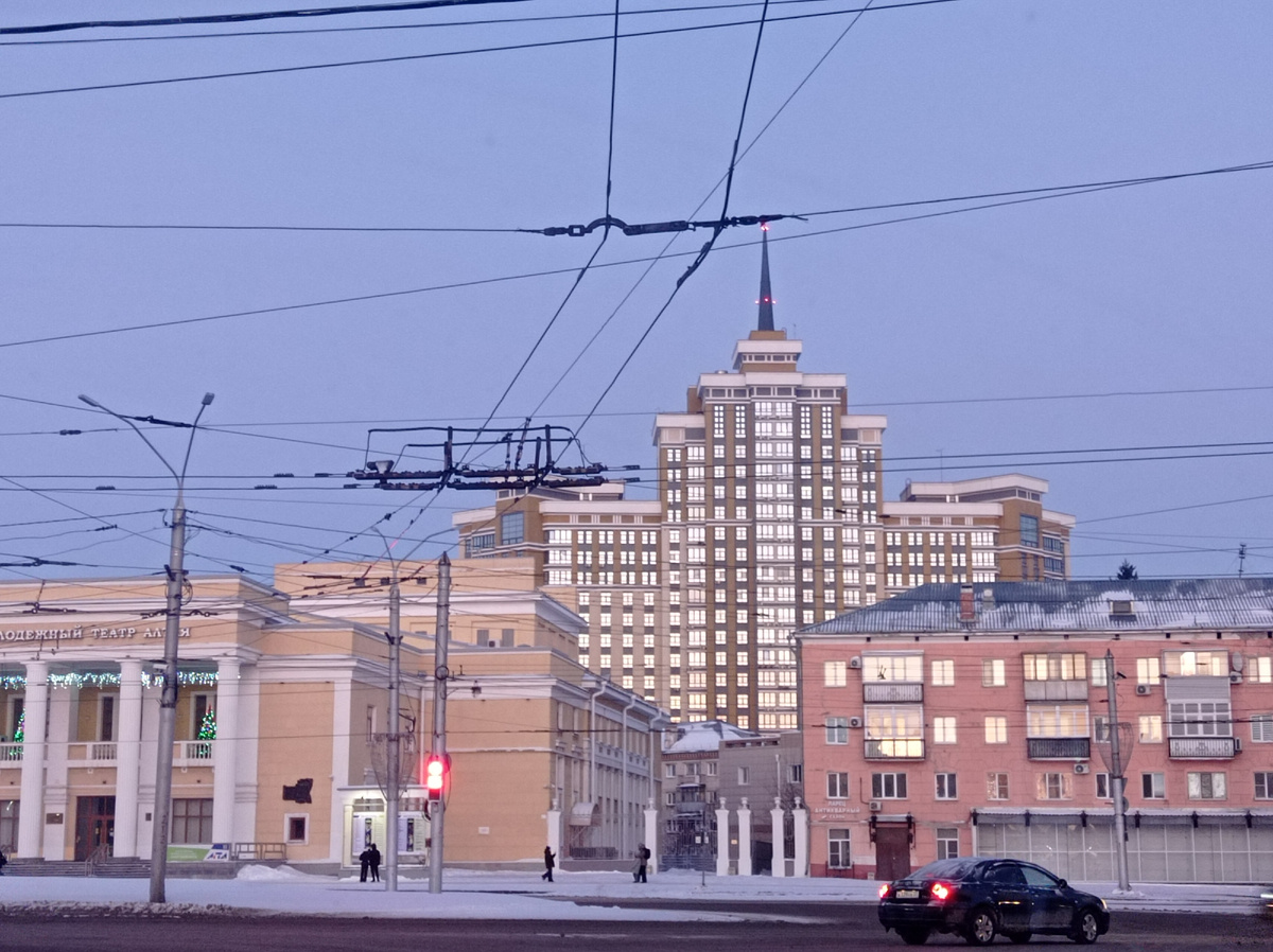 Площадь Октября 