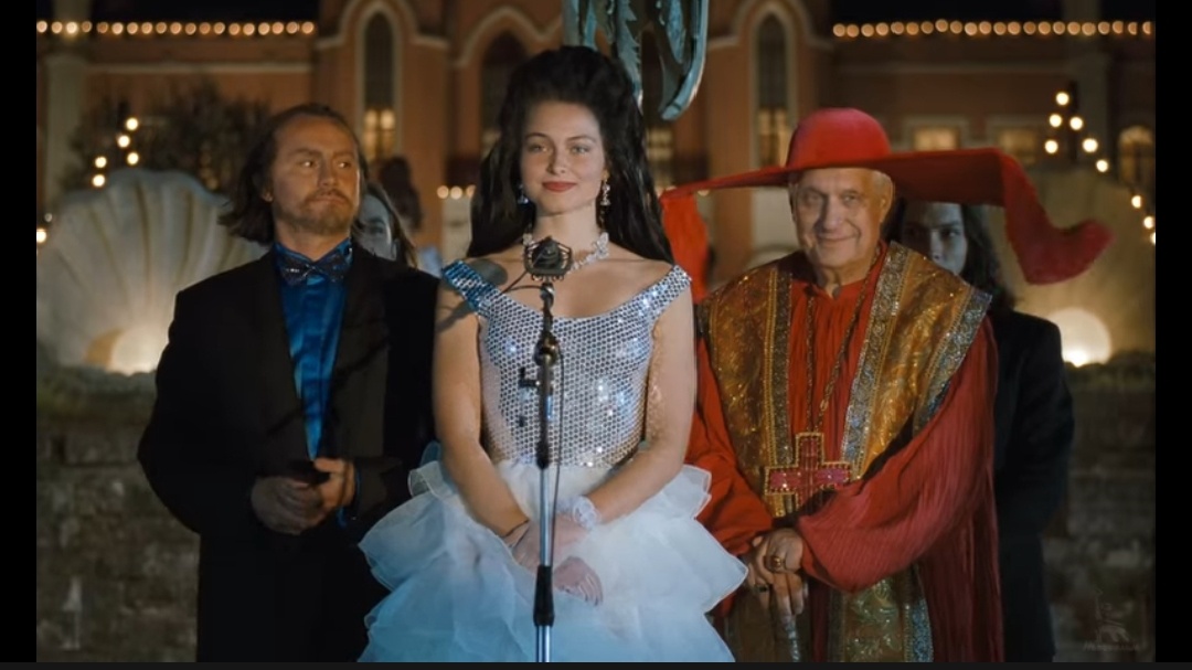 "Яды, или Всемирная история отравлений"(2001 год, реж.К. Шахназаров, сц. А. Бородянский)