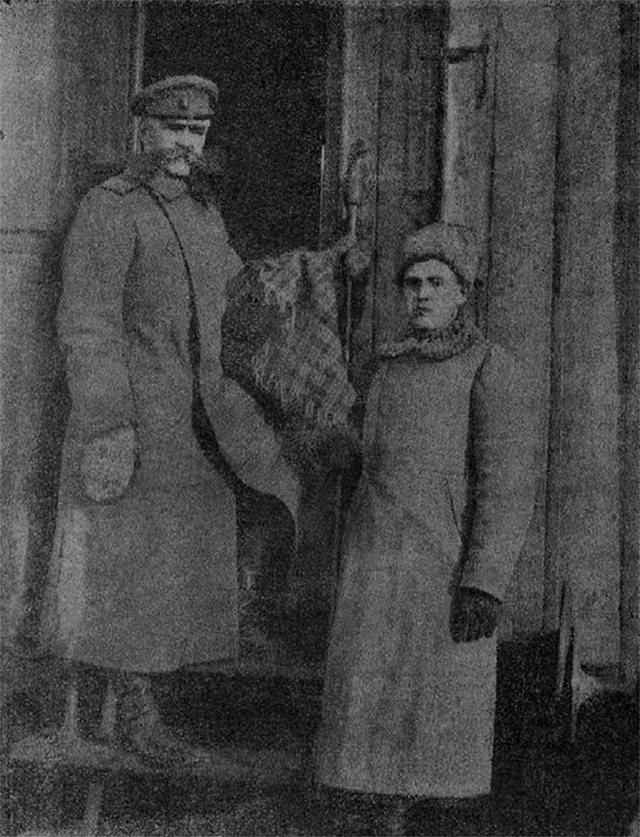 Генерал К.К. Мамонтов и подъесаул Рудов