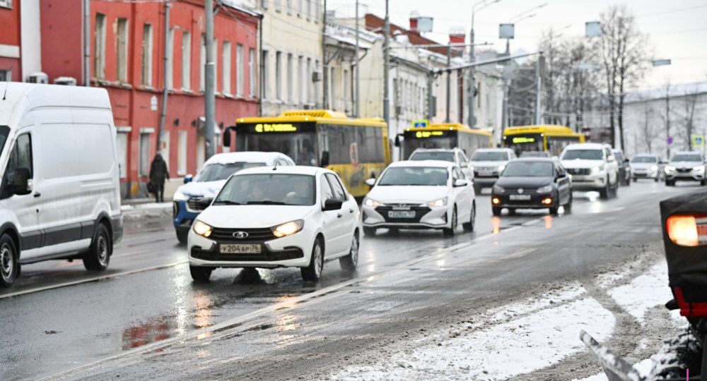 Суд в Ярославле разбирался, является ли пробка уважительной причиной опоздания на работу