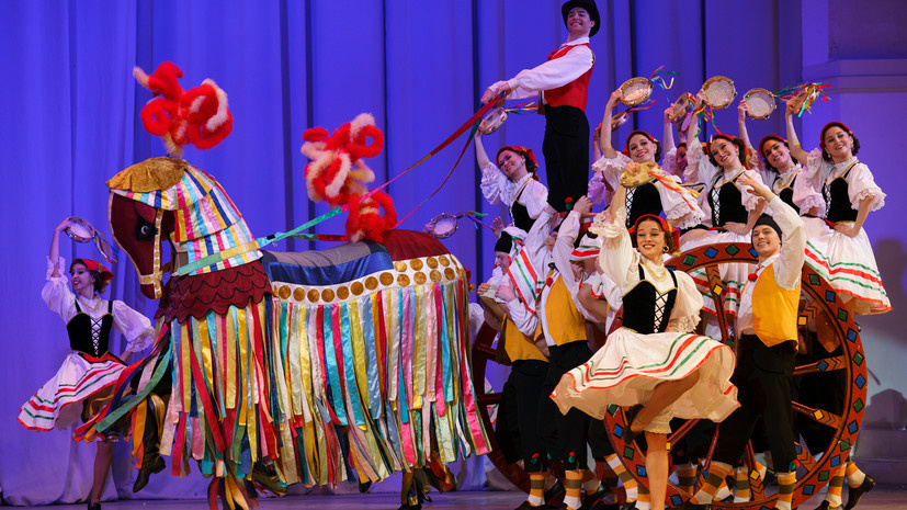     Сицилийская тарантелла  ГААНТ имени Игоря Моисеева