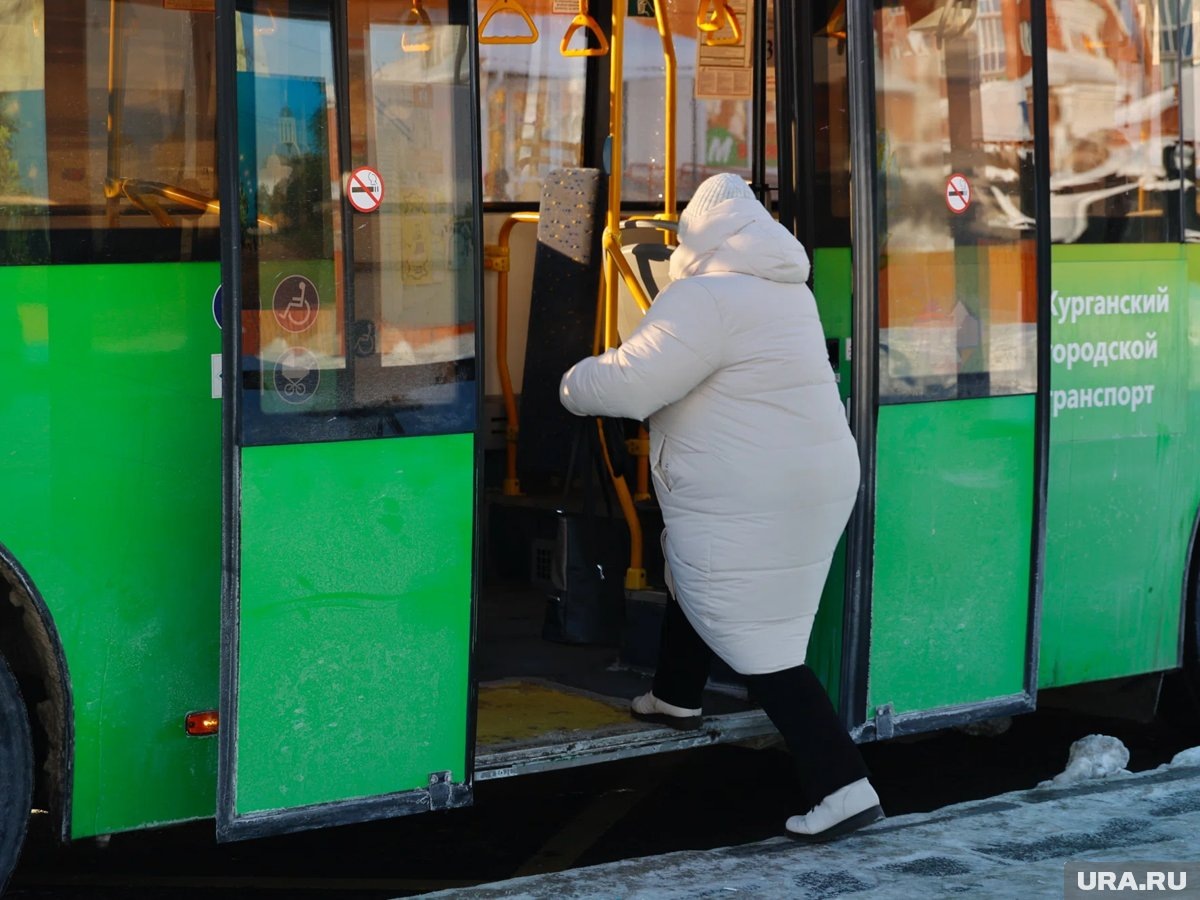     В Кургане планируют запуск ночного автобусного маршрута с движением до 01:30
