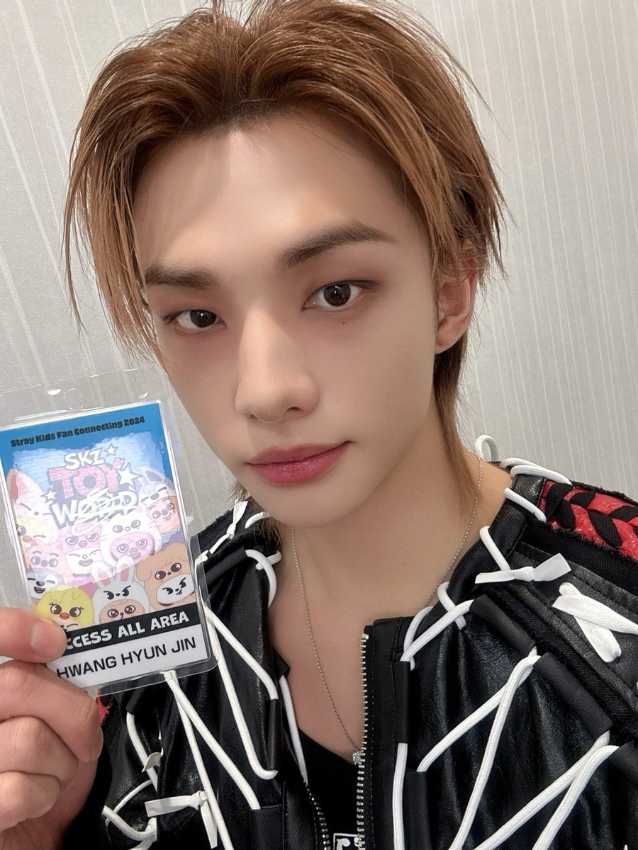 листайте вправо)