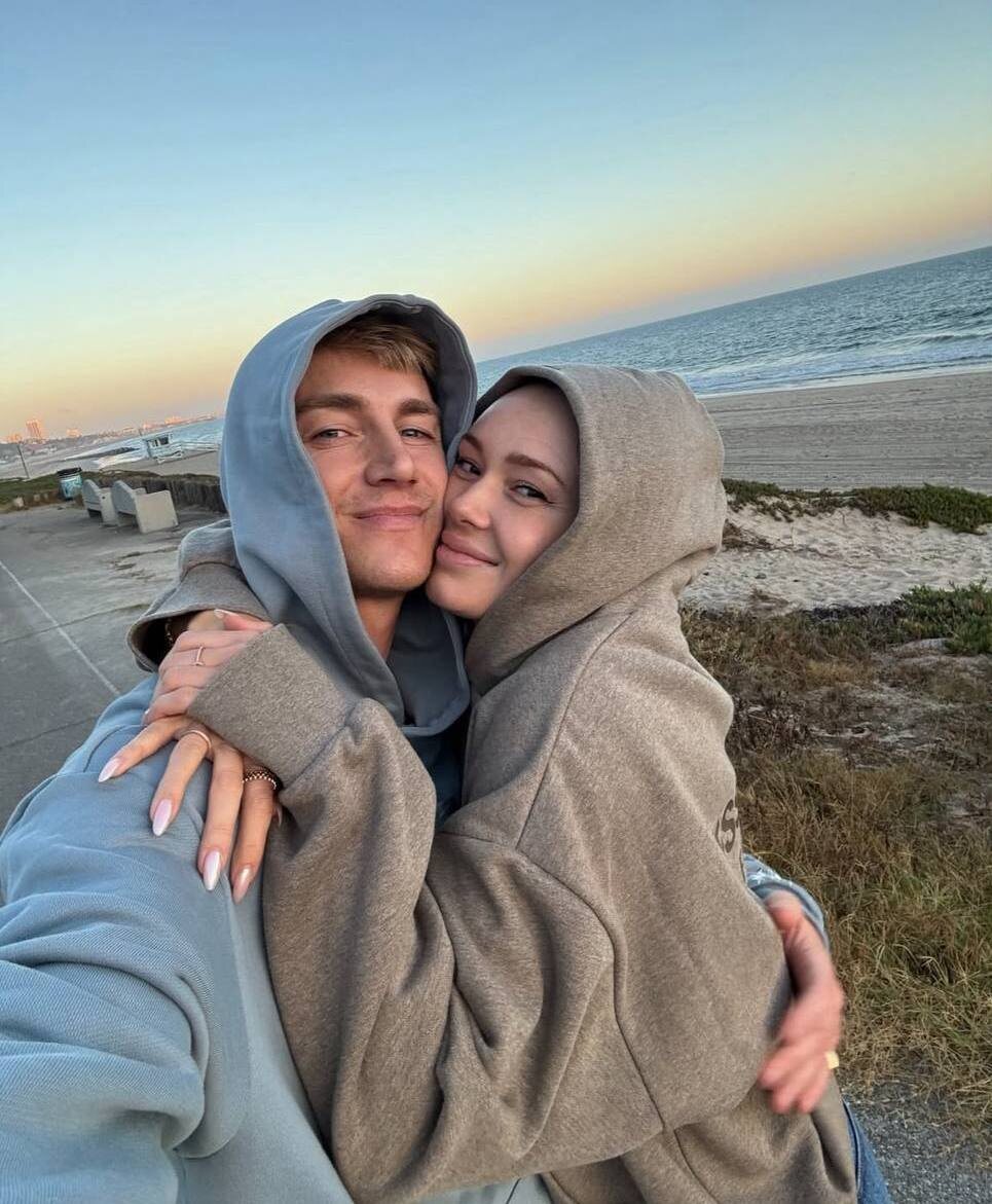 Алексей Воробьев отпраздновал 38-летие с семьей в Лос-Анджелесе. Фото: соцсети