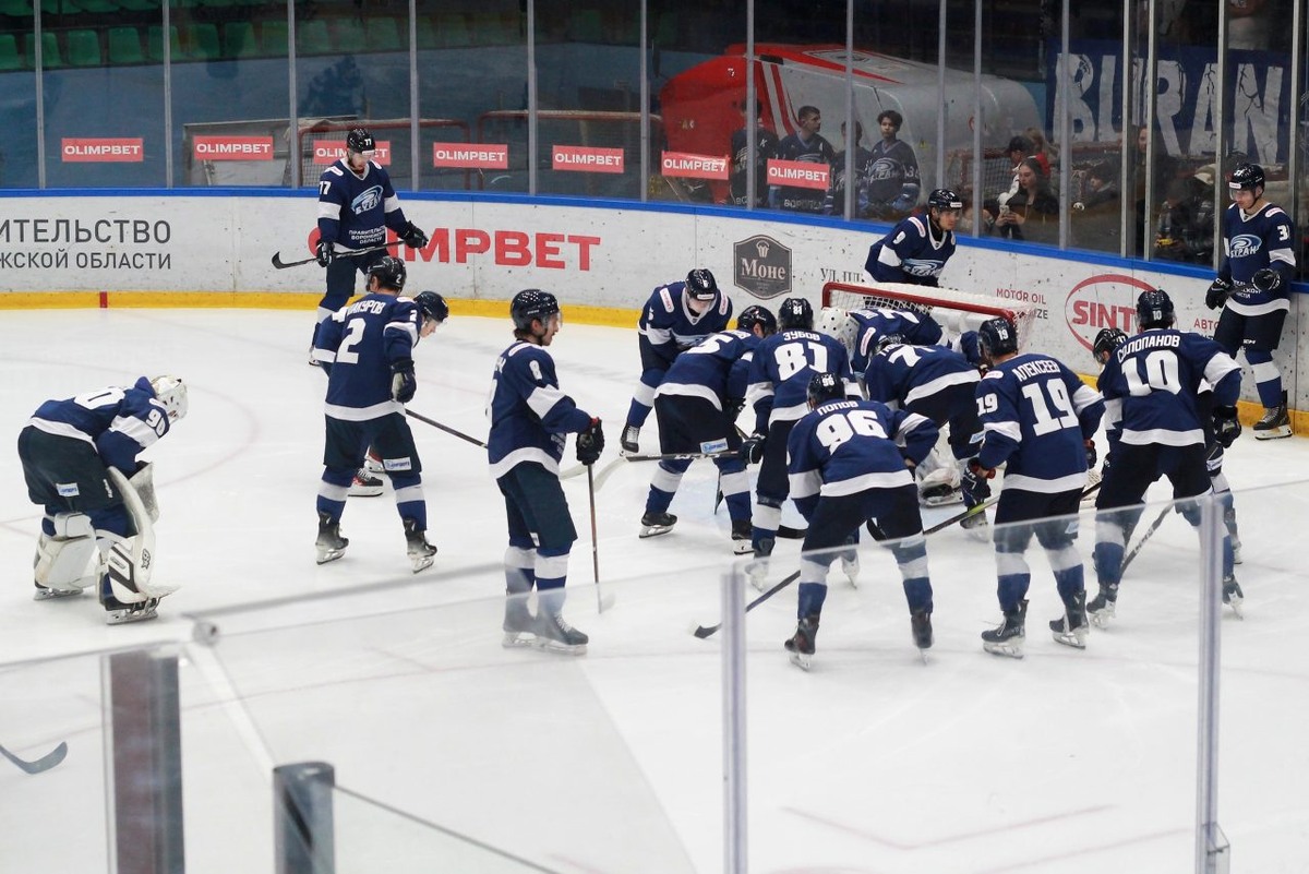     Фото: ХК "Буран"