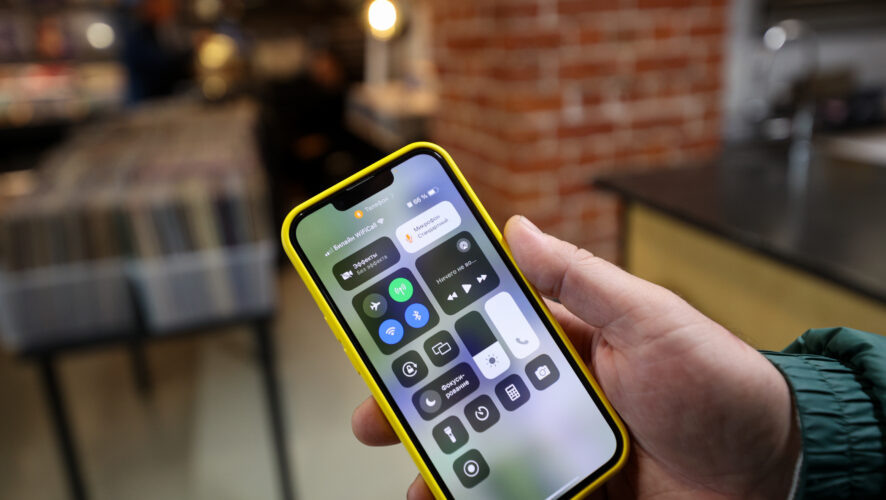 В России начнут бороться с противоправным использованием «дипфейков»