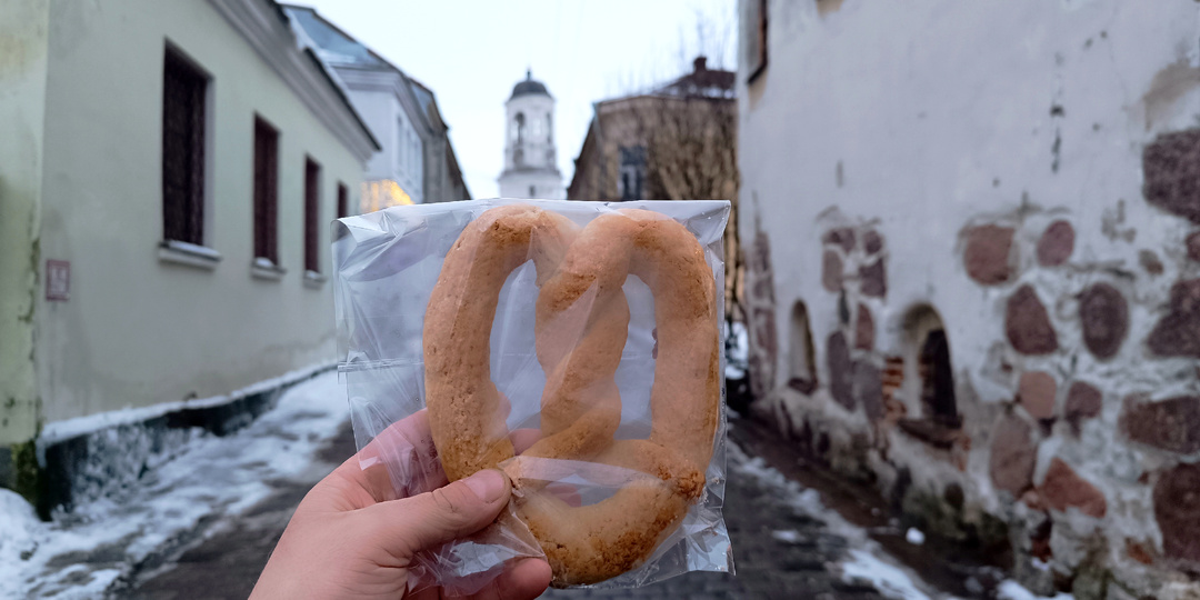 Тайна Выборгского кренделя: почему за эту булку вели войны и как монахи изменили историю города